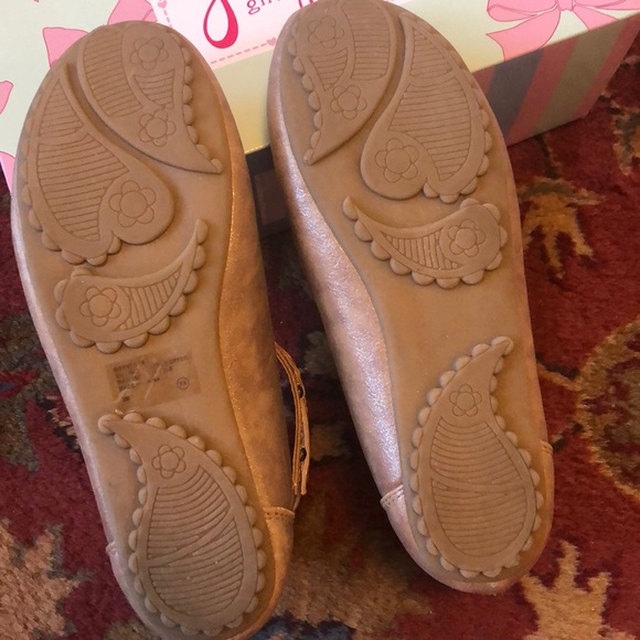 EUC Jellypop Marybeth Flats with Memory Foam - Picture 5 of 9